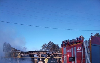 Причиной смертельного пожара в Красногвардейском районе могла стать неосторожность при курении (18+)