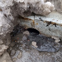 Отремонтированные дороги Оренбурга плачут по ливневкам