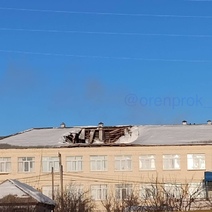 Крыша школы частично обрушилась из-за «усталости строительных конструкций»