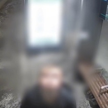 Они работают: камера на остановке в Оренбурге засняла вандала