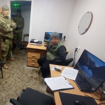 В Акбулакском районе таможенник отказался от крупной взятки, а иностранец попал на «уголовку»