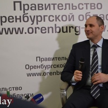 Рейтинг губернатора Дениса Паслера в СМИ все ниже