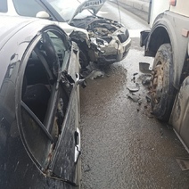 В Оренбурге на улице Терешковой дорогу не поделили три автомобиля, есть пострадавшая