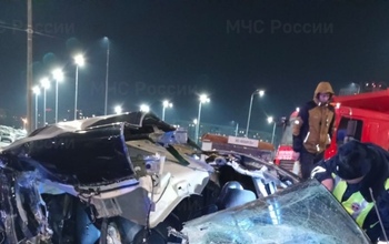 В Оренбурге в ДТП от Камри осталась только груда железа