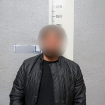 Оренбуржец в развлекательном заведении напугал всех оружием