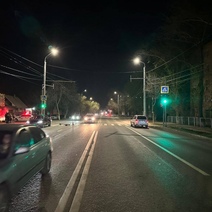 В Оренбурге автоледи за рулем Hyundai Solaris сбила на «зебре» подростка на электросамокате