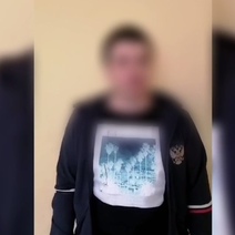 В Оренбурге мужчина приехал на свидание к девушке не на тот адрес и устроил бой с домофоном