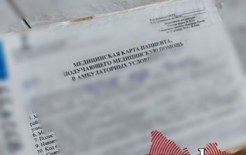 В Оренбуржье заместитель главврача больницы за взятку раздавала липовые больничные