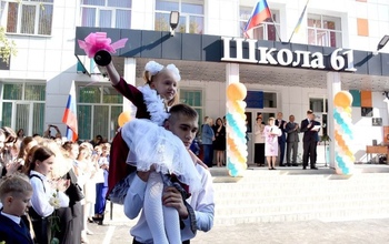 В Оренбурге уже начались первосентябрьские линейки