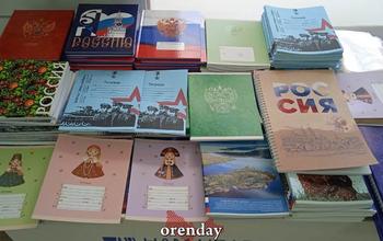 В Оренбурге в продажу поступили тетради с изображением экипажа танка «Алеша»