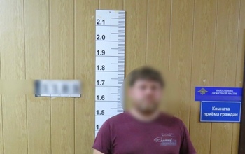Полицейские в Оренбурге остановили автомобиль, водитель которого оказался в розыске