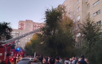 В Оренбурге ликвидировали пожар в многоэтажке