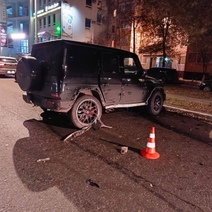 Пять автомобилей столкнулись в Оренбурге на улице Брестской, три человека пострадали 