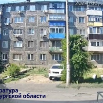 В Орске мужчина отправится в тюрьму за избиение сожительницы во дворе дома 