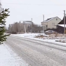 Оренбуржье начинает заметать, на востоке области выпал снег 