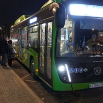 Начальник управления пассажирского транспорта Оренбурга не увидел людей, которые долго стоят в ожидании автобусов