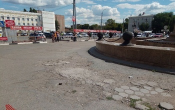 Приезжаешь в Оренбург, а тут кромешная тьма