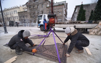 В Оренбурге на Советской устанавливают новый арт-объект за 5,8 млн рублей