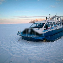 На Ириклинском водохранилище снегоход с двумя мужчинами провалился под лёд