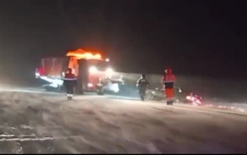 Шесть автомобилей вызволили из снежного плена в Кувандыкском округе