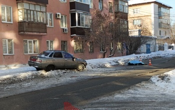 В Оренбурге на дороге с утра не могут убрать тело погибшего в ДТП (18+)