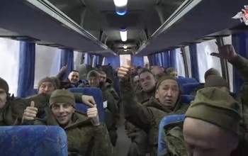 Трое оренбуржцев вернулись из украинского плена