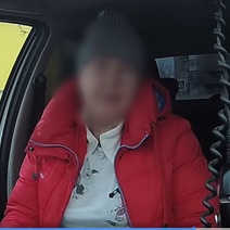 «Можно я посплю»: жительница Оренбуржья прикорнула в машине ГИБДД