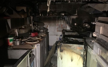 В Оренбурге в кинокафе устраняют последствия пожара