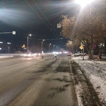 В Оренбурге на Карагандинской водитель «Рено» сбил пенсионерку и ребёнка