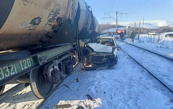 Заглох автомобиль: в МВД рассказали подробности аварии на ж/д переезде в Кувандыке