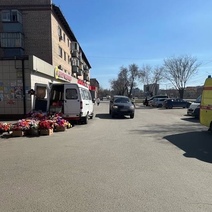 В Оренбурге автомобиль, двигаясь задним ходом, наехал на женщину