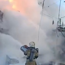 В Оренбурге появилось видео процесса тушения возгорания на подстанции