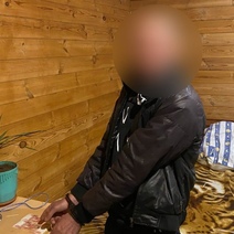 В Оренбурге электрик обворовал 87-летнюю клиентку