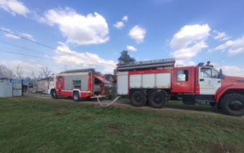 В Ивановке Оренбургского района произошло возгорание на площади 300 квадратов