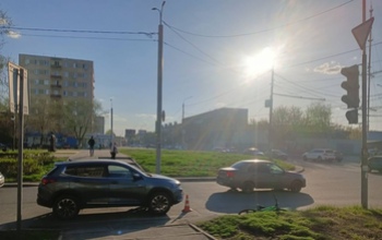 В Оренбурге Chery снёс на пешеходном переходе 11-летнюю велосипедистку