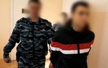 Жестокий детоубийца, отбывающий пожизненный срок в «Черном дельфине», избил сокамерника (18+)