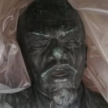 В Оренбурге памятник Ленину ждет триумфального возвращения