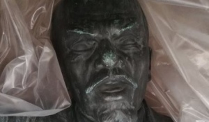 В Оренбурге памятник Ленину ждет триумфального возвращения