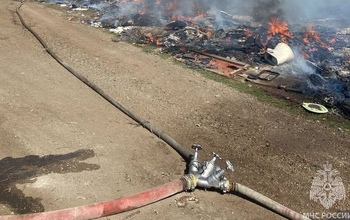 В Орске вычислили, кто устроил крупный пожар на улице Апшеронской