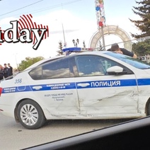 В Бузулуке внедорожник протаранил полицейскую машину