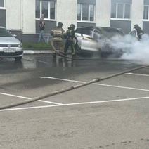 В Оренбурге на улице Автомобилистов сгорел автомобиль