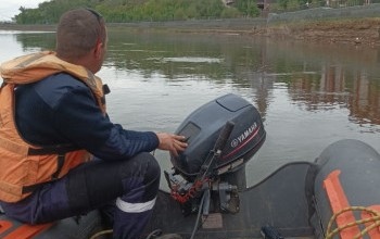 Поиски продолжаются: в Оренбурге водолазы ищут тело утонувшего почти год назад ребенка