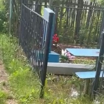 В Оренбурге подтопило территорию старого кладбища на улице Монтажников