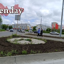 Многие клумбы Оренбурга всё ещё пустуют и ждут своего часа. Дождутся ли?