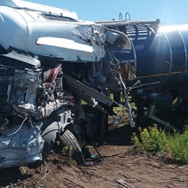 Под Бузулуком в массовом ДТП с нефтевозом погиб ребенок (18+)