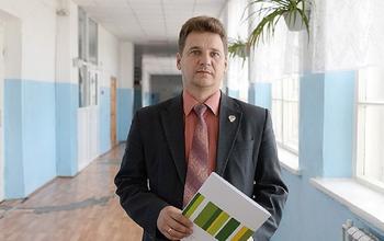 Вячеслав Ращупкин: Правительство признало необходимость изменения подходов к финансированию школ Оренбуржья