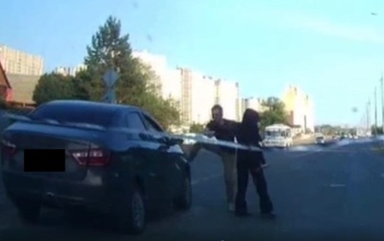 В Оренбурге наказали водителя за игнорирование светофора и пешеходов
