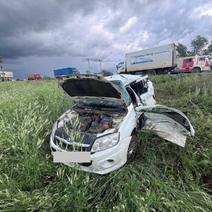 В Оренбургском районе произошло смертельное ДТП с участием грузовика Hyundai и легковушки (18+)