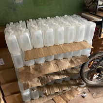 Паленка из гаража: в Оренбурге пресечена незаконная реализация спиртосодержащей продукции