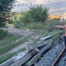 В Оренбурге преступник со стажем обокрал мойщиц вагонов